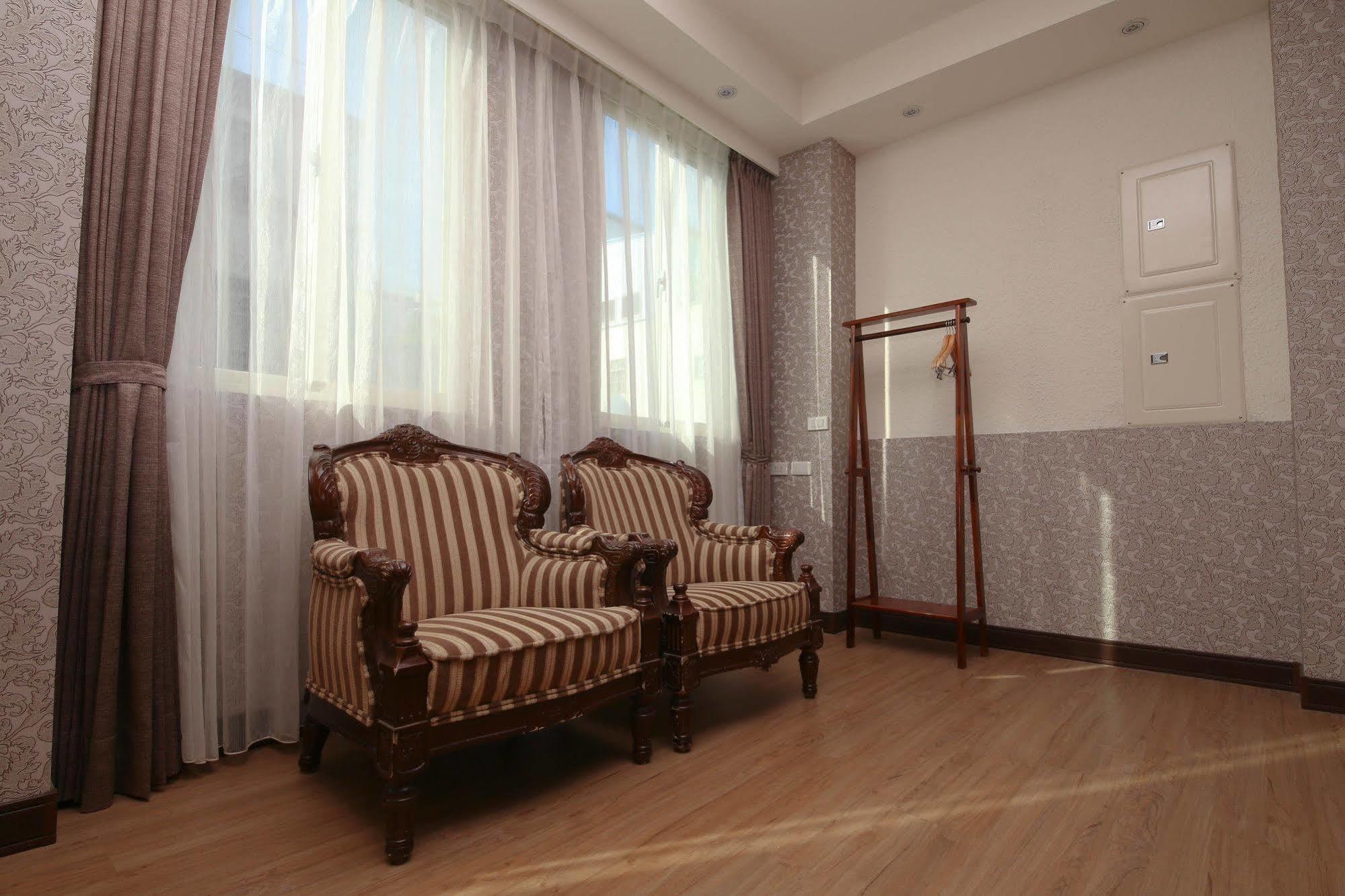 Finders Hotel Hualien Wen Hua Exterior photo